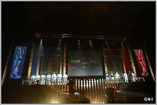 <b>Ichigeki 'Kyokushin vs K-1' 2004<br />Tokyo, Japan</b><br />languages: Japanese, Russian, English