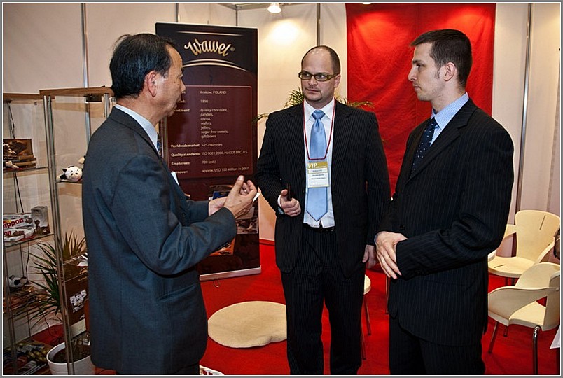 <b>Foodex Japan 2009<br />Chiba, Japan</b><br />languages: Japanese, English, Polish