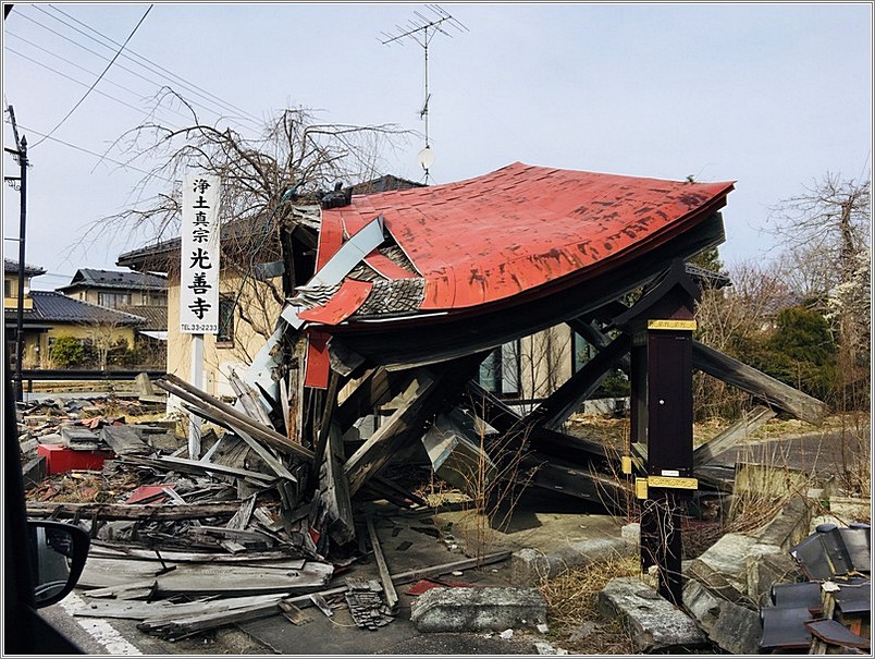 <b>documentary movie shooting<br />Fukushima, Japan</b><br />languages: Japanese, Polish